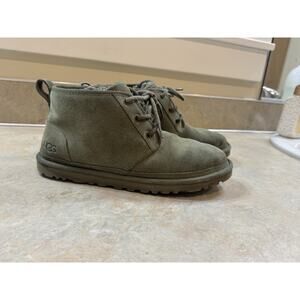 UGG Women’s Neumel Boot Olive Green Suede Lace Up Ankle Boots Size 9 EU 40